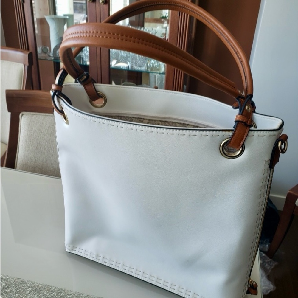 Vegan Classic Purse